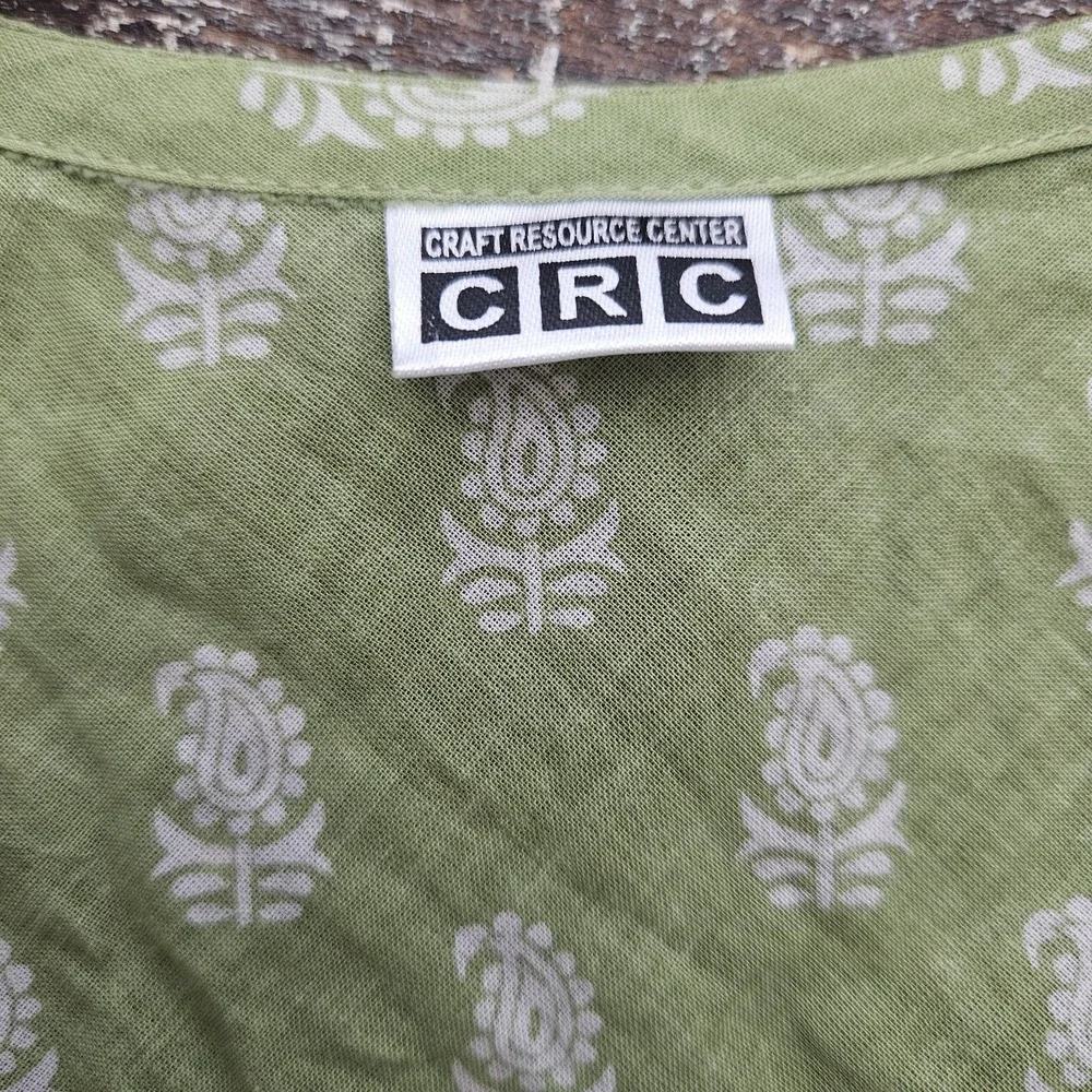 CRAFT RESOURCE CENTER (CRC)‎ Petite Paisley Wrap Organic Cotton Size S/M Green